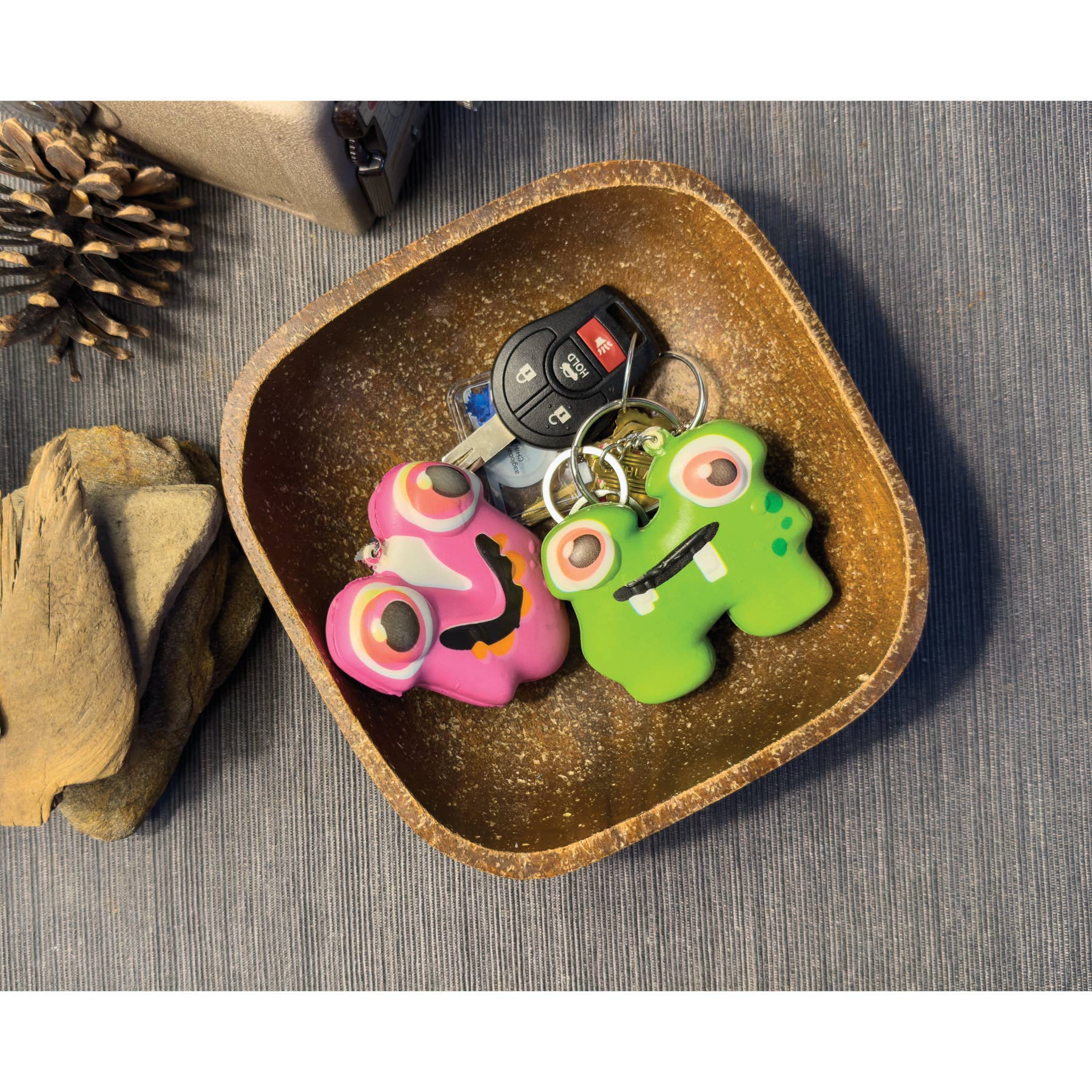 Geddes - Wholesale Squishy Toy - Kids & Baby - SQUISHY ALPHA MONSTER BACKPACK BUDDIES  26/BAG11