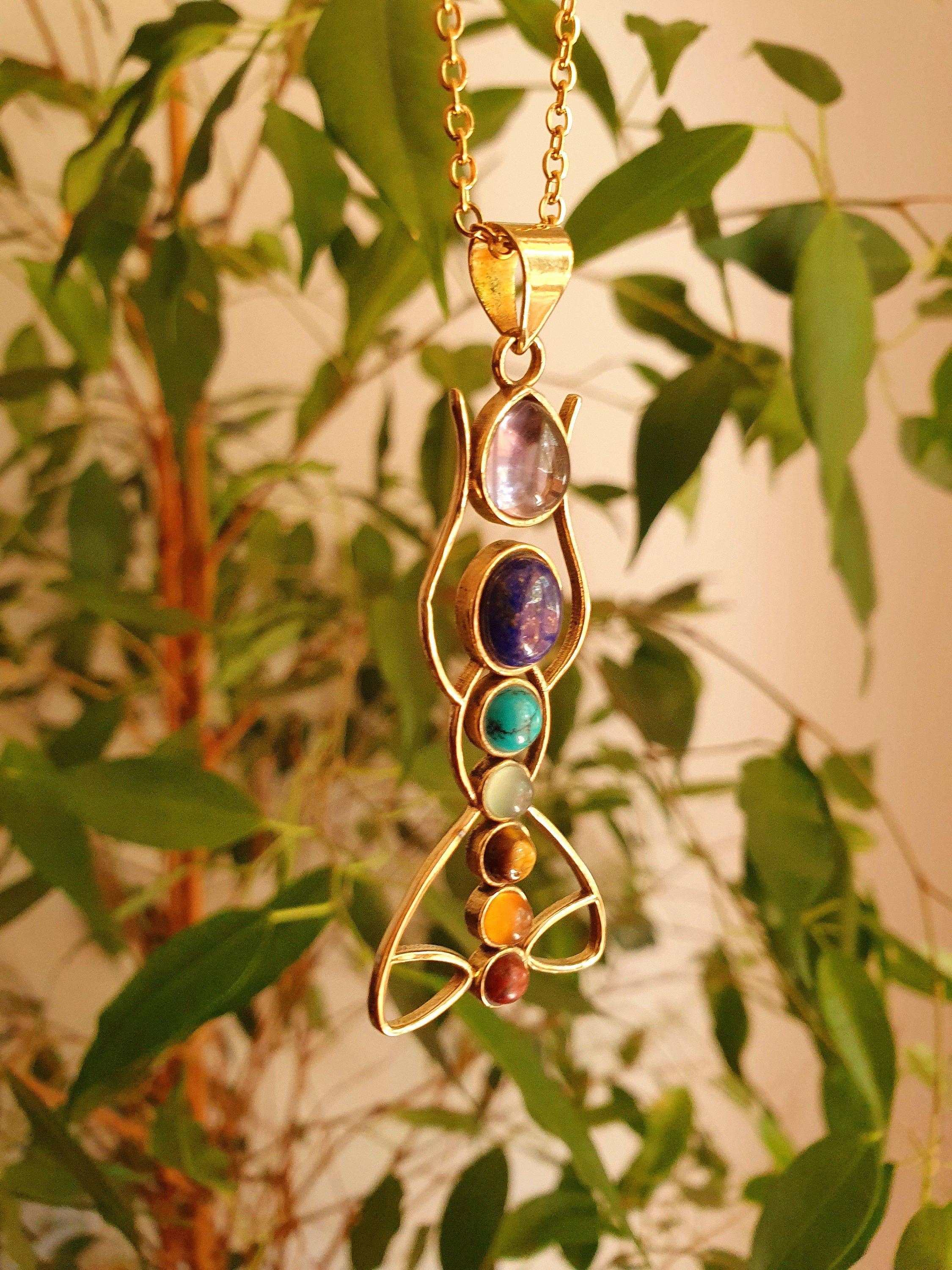 Kaali Boutique - Vente Colliers à pendentif - Collier Lotus 7 Chakras Or / Hypoallergénique / Yoga / Reiki / Bohème / Hippie / Rustique / Ethnique /3