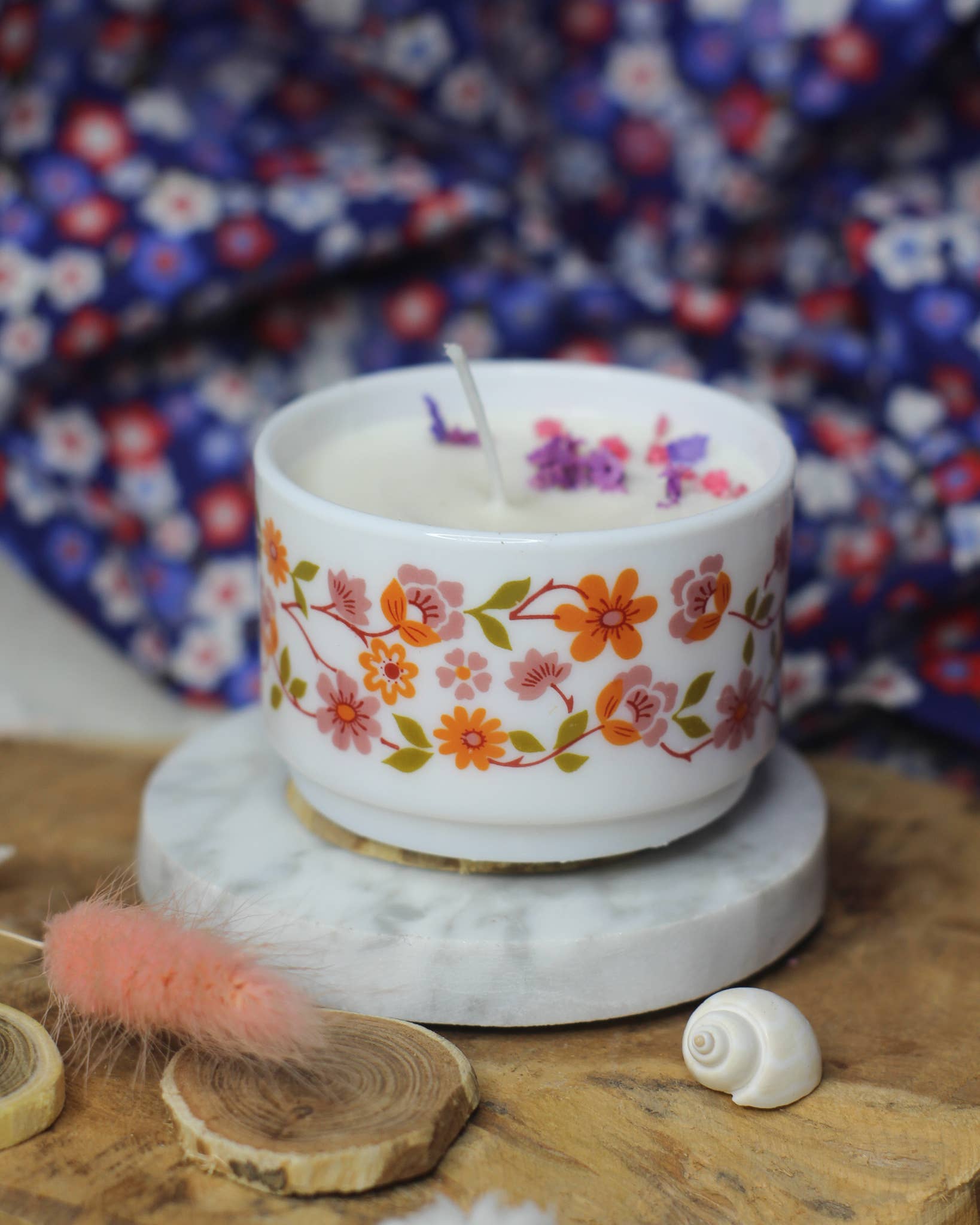 Meet me at the corner - Venta al por mayor Velas en tarros - Vela vintage en taza2