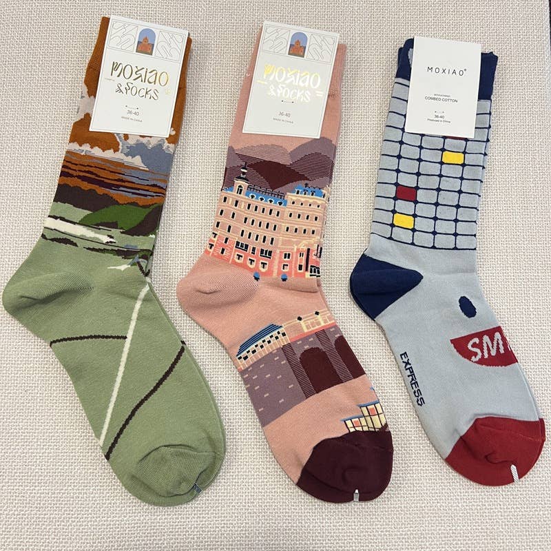 Tourtiwi - Vendita all'ingrosso Calzini - Donna - Calzini alla caviglia con motivo artistico colorato di tulipani e fragole.19