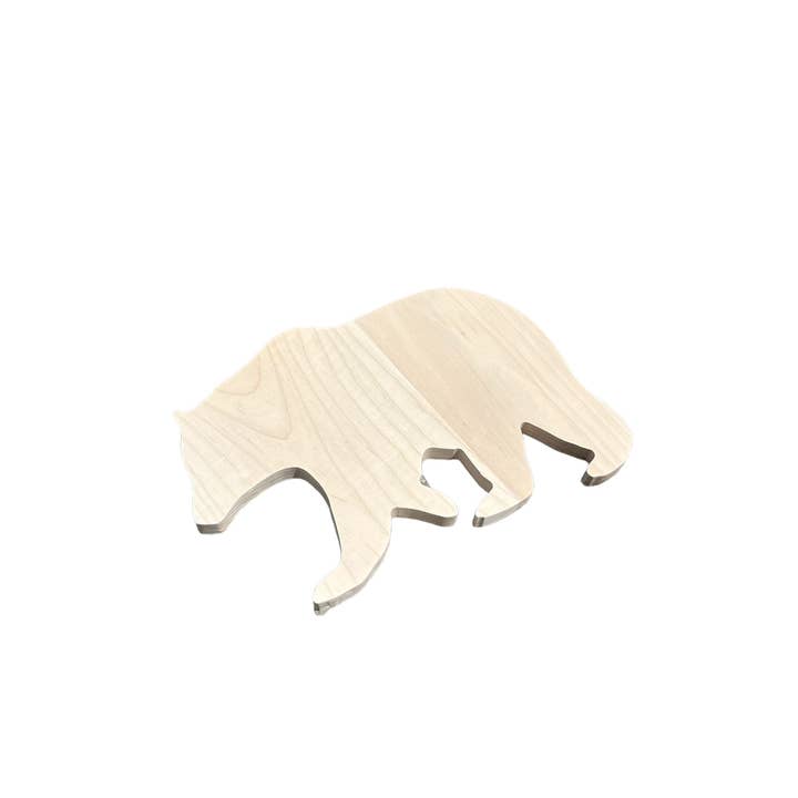 Nickel City Woodworking – wholesale Cutting board – Bear shape cutting board1