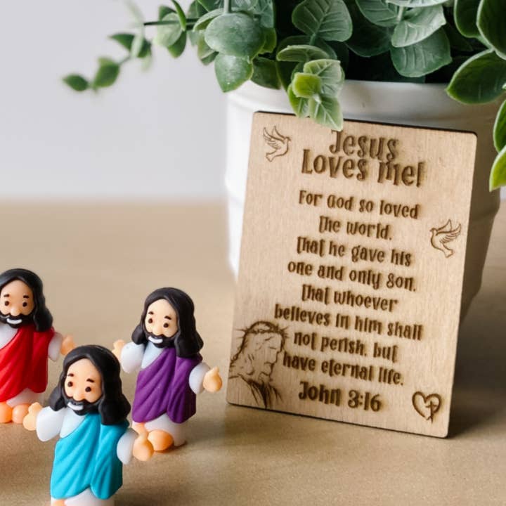 The Junkin’ Mamas - Wholesale Gag Gift/Novelty Gift - Jesus Loves You Gift Set