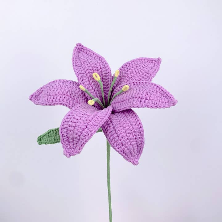 Lilyrosy(Duty free) - Wholesale Kunstbloemen - Gehaakte leliebloem cadeaus, Handgemaakte cadeaus voor elke gelegenheid12