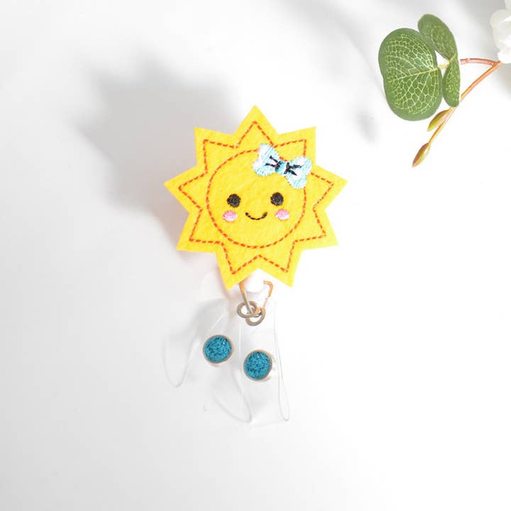 OUTSIDE THE BOX, LLC - Wholesale Badge Accessory - Women's - Fuzzy Buddy Sun