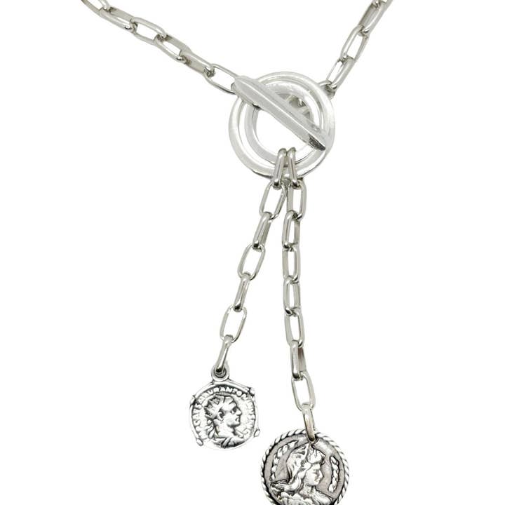 Gloria Mago - Vente Colliers à pendentif - Collier noué avec double pendentif pièce et barre en argent2