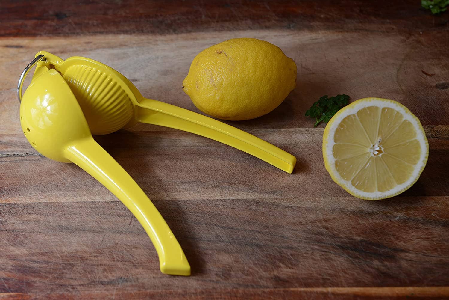 EcoQuality - Wholesale Juicer - Manual Lemon Squeezer, Large Yellow Aluminum Lemon Hand Juic3