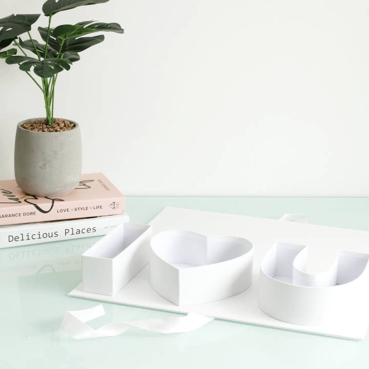 Elegant Design Supply - Vente Coffrets cadeaux - Boîte en forme de cœur à remplir "Je t'aime" avec ruban17