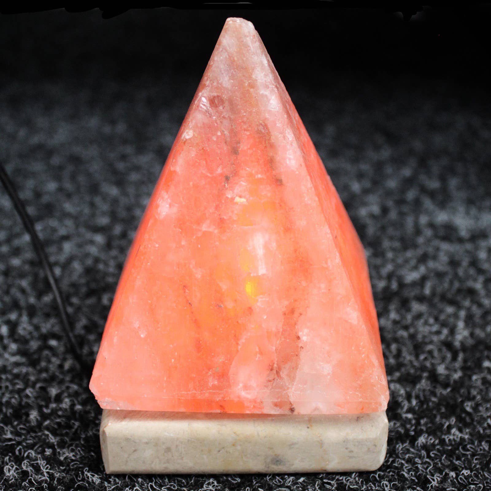 Ancient Wisdom – wholesale Salt lamp – Quality USB Pyramid Salt Lamp - 9 cm (single)1
