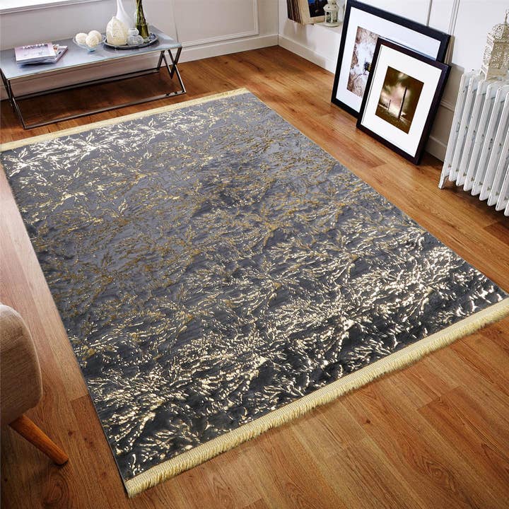 Modern Gray Plush Area Rug, Handmade Area Rug for wholesale by Karelias And Sons