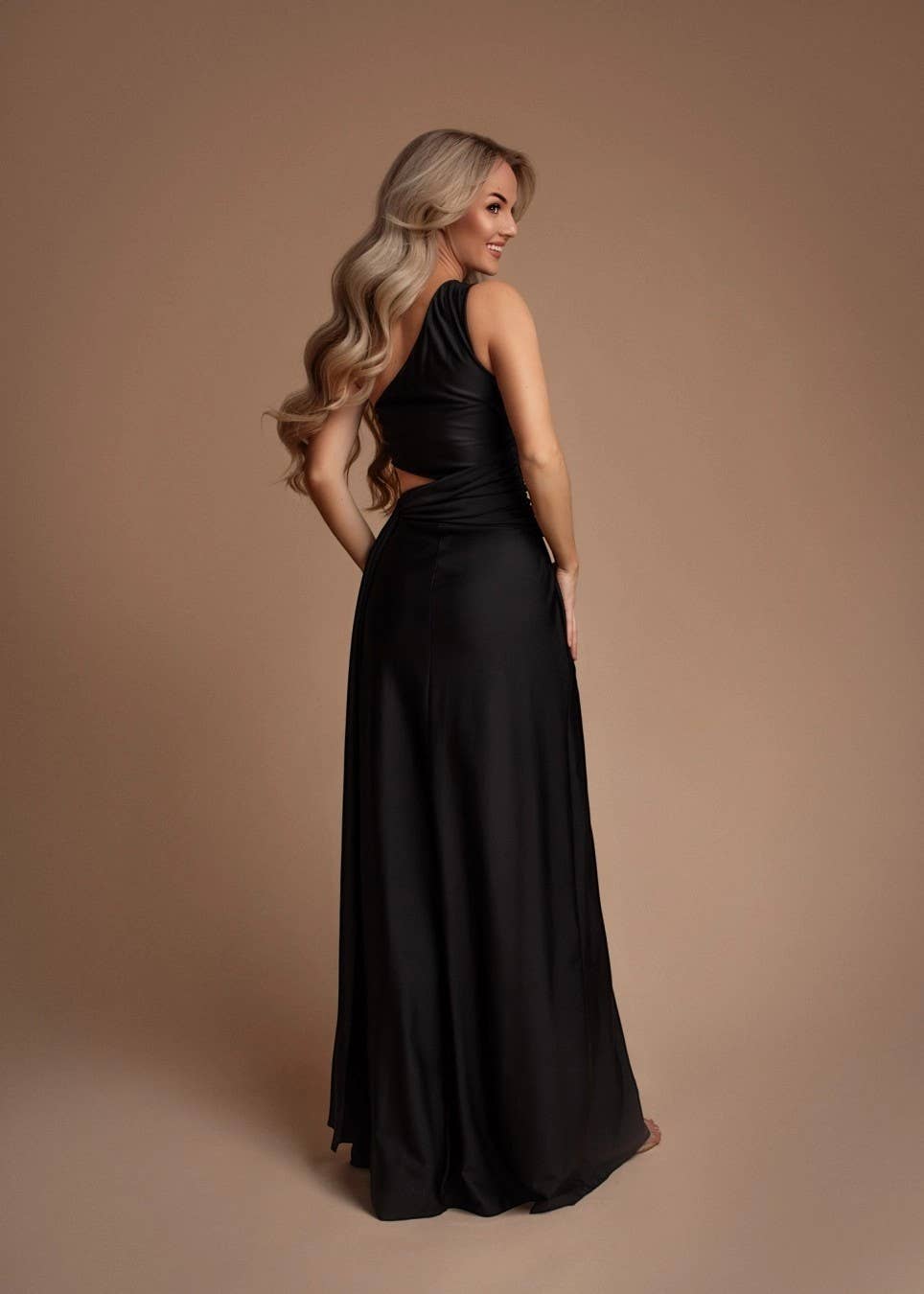 Eva & Lola - Epsilonn - Wholesale Gown - Women's - Asymmetrical Long Dress with Cutout and Elegant Slit - HM24351