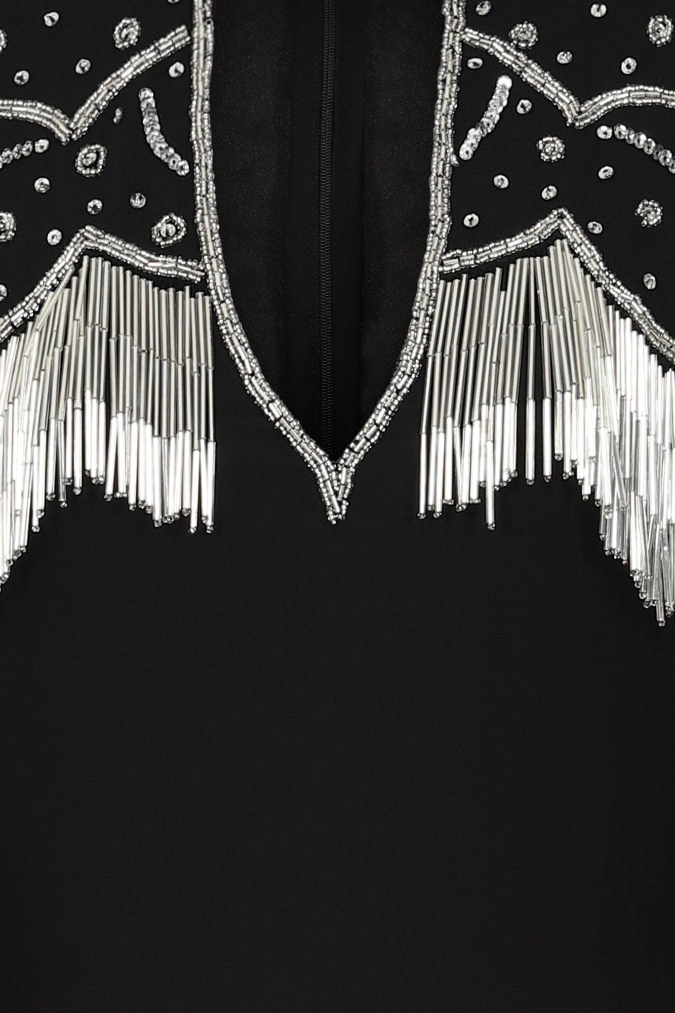 Nero Abito longuette decorato nero Delores con maniche a flauto in vendita all'ingrosso su Faire5