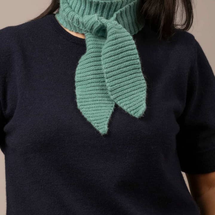 GRIFFON 1924 - Wholesale Scarf - Women's - Mini Scarf - Britt#198