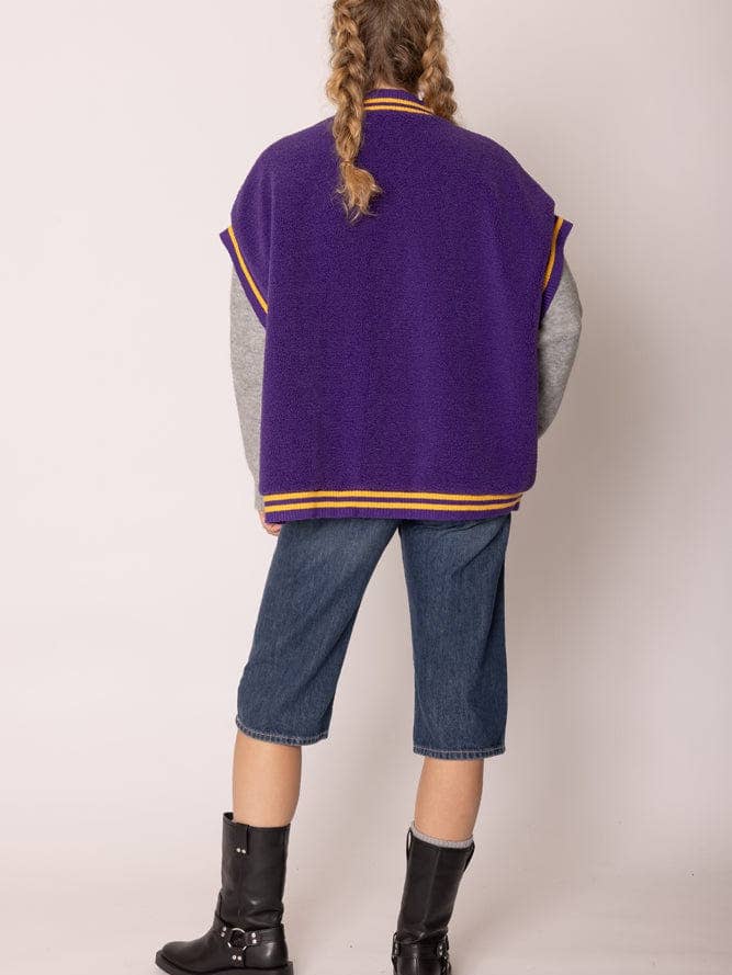 MiMi Wholesale - Wholesale Outerwear Vest - Women's - QCV420019 College Colors Sherpa Varsity Vest9