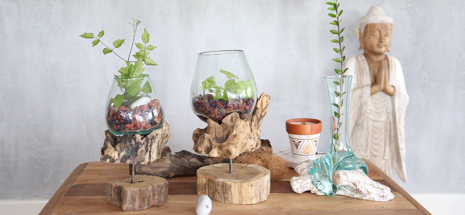 AW Artisan - Wholesale Decorative Plate/Dish/Bowl - Fused glass on bleached wood - Large bowl2