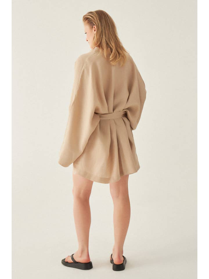 Le Cle – Kimono - Mulher por atacado – Kimono Riva em linho de corte amplo e comprimento curto13