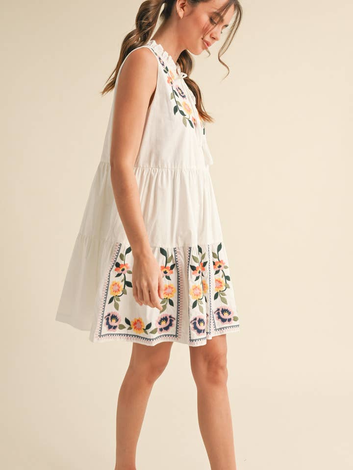 &MERCI - Wholesale Dress - Women's - FLORAL EMBROIDERY TIERED MINI DRESS MDR384120