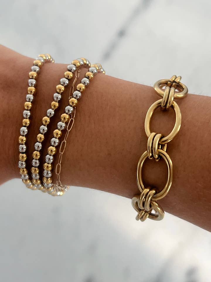 TWO TONED BEADED BRACELET for wholesale by CHANSUTTPEARLS