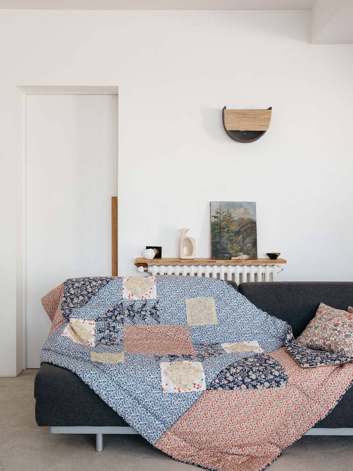 Aneka Plaid - patchwork - flowers - blue - pink for wholesale by Louise Misha