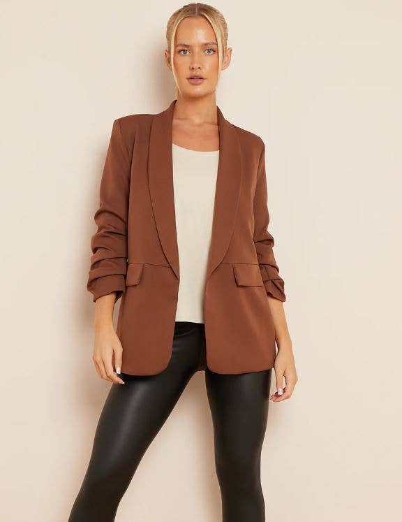 Kurt Muller - Wholesale Blazer - Dames - Oversized blazer met gerimpelde mouwen22