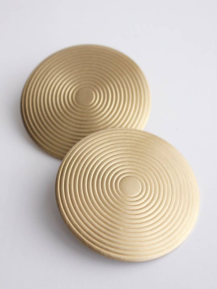 Orecchini a perno in ottone BRSE92 per la vendita all'ingrosso da parte di David Aubrey Jewelry