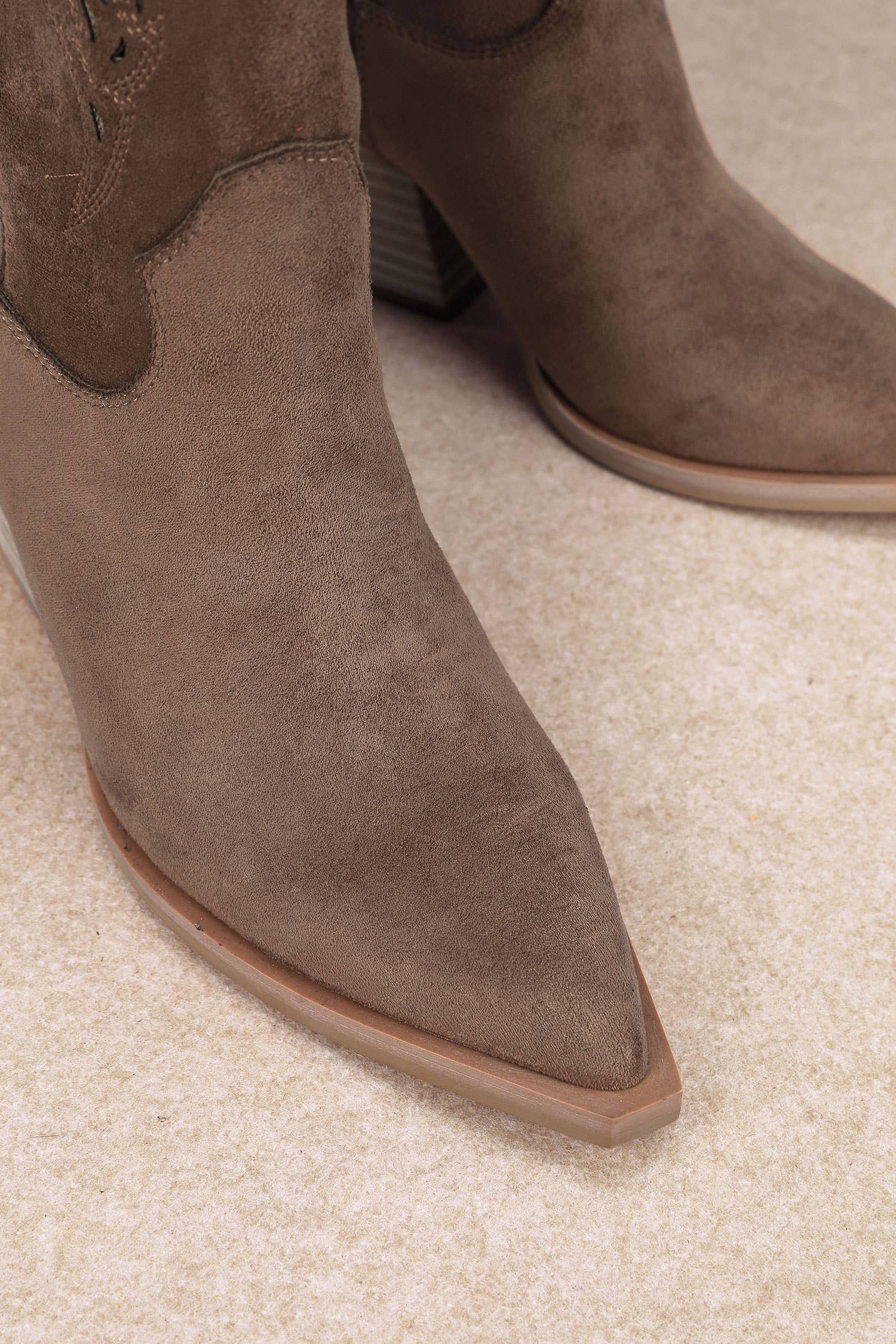 Miracle Miles (Mi.iM) - Wholesale Cowboy Boots - Women's - OLIVIA15