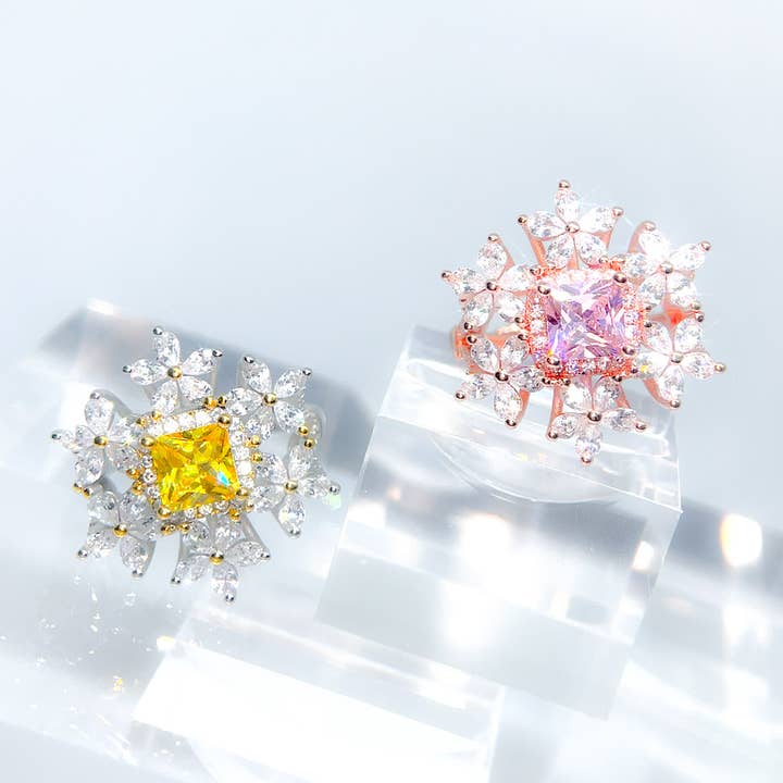 Anel de cristal Sakura Pink Flower Cherry Blossom Statement Mik por atacado de Holicca