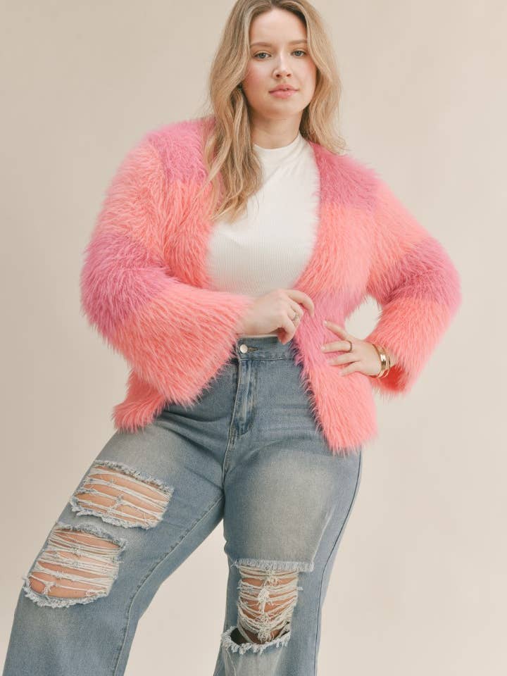 Layla Fuzzy Colorblock Cardigan: Rosa Multi för wholesale av Sadie & Sage PLUS