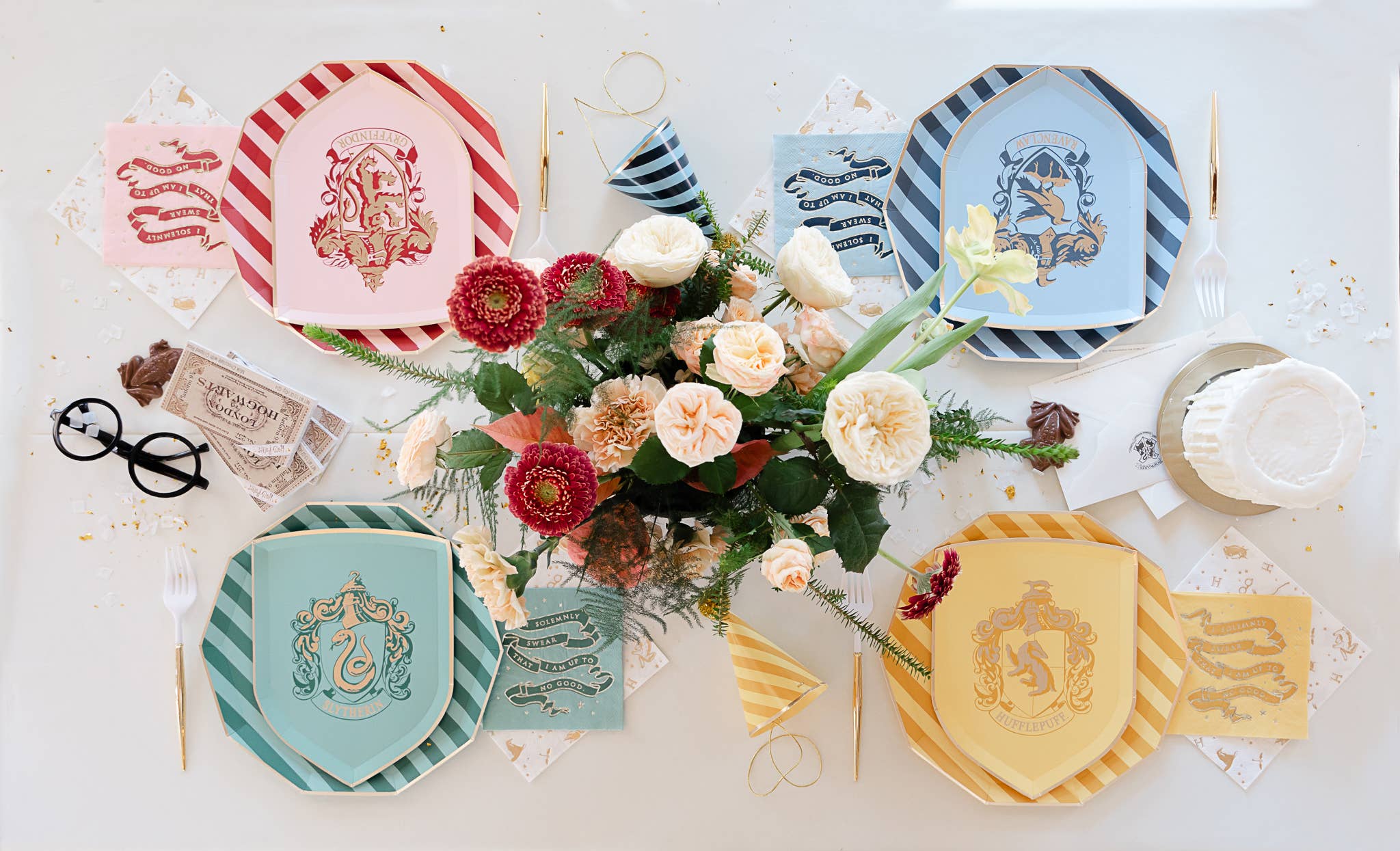 Bonjour Fête - Wholesale Disposable Plate - HARRY POTTER X BONJOUR FÊTE HOUSE PRIDE SMALL PLATES17