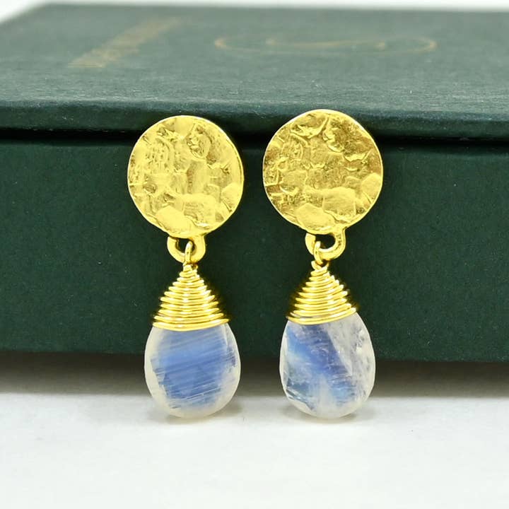 Schmuckoo Berlin - Wholesale Dangle Earrings - Abigail Earring Gold Plated - Rainbow Moonstone