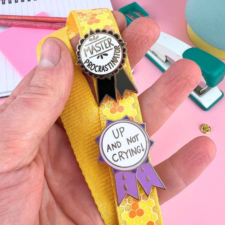 Jubly-Umph – wholesale Lapel pin/button – Up And Not Crying Award Lapel Pin