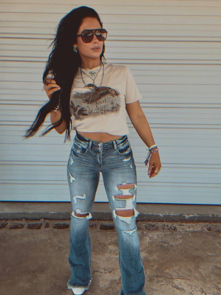 Cement Vintage Duck Graphic Tee for wholesale on Faire5