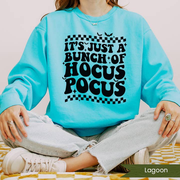 Es ist nur ein Haufen Hocus Pocus Back für den Großhandel von Wildflower Apparel Co.