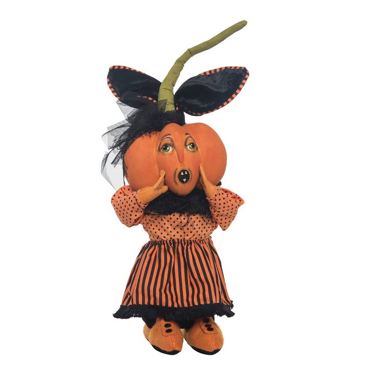 Poupée artistique Paxtyn Pumpkin Gathered Traditions pour la vente par C&F Home