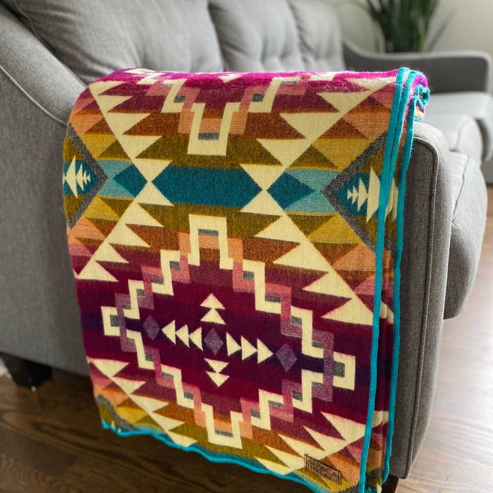 Alpaca Threadz - Wholesale Throw blanket - Andean Alpaca Wool Blanket - Prism6