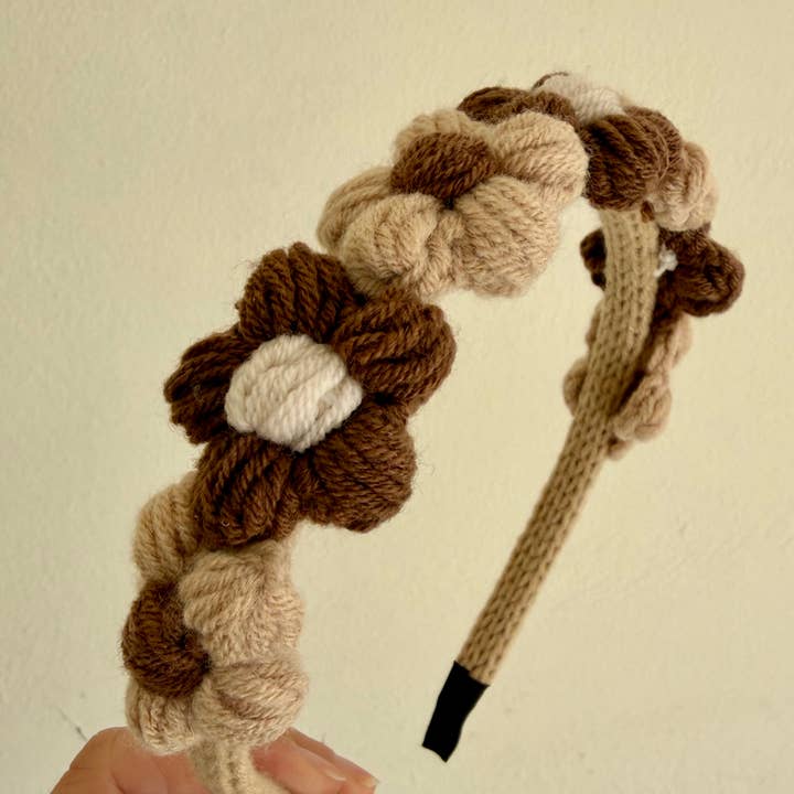 Couronne de fleurs bohème marguerite bandeau pour la vente par little lemons