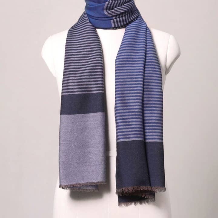 SVEZElife - Wholesale Scarf - Women's - Coastal Stripe Woven Wool Scarf - Blue | SVEŽElife0