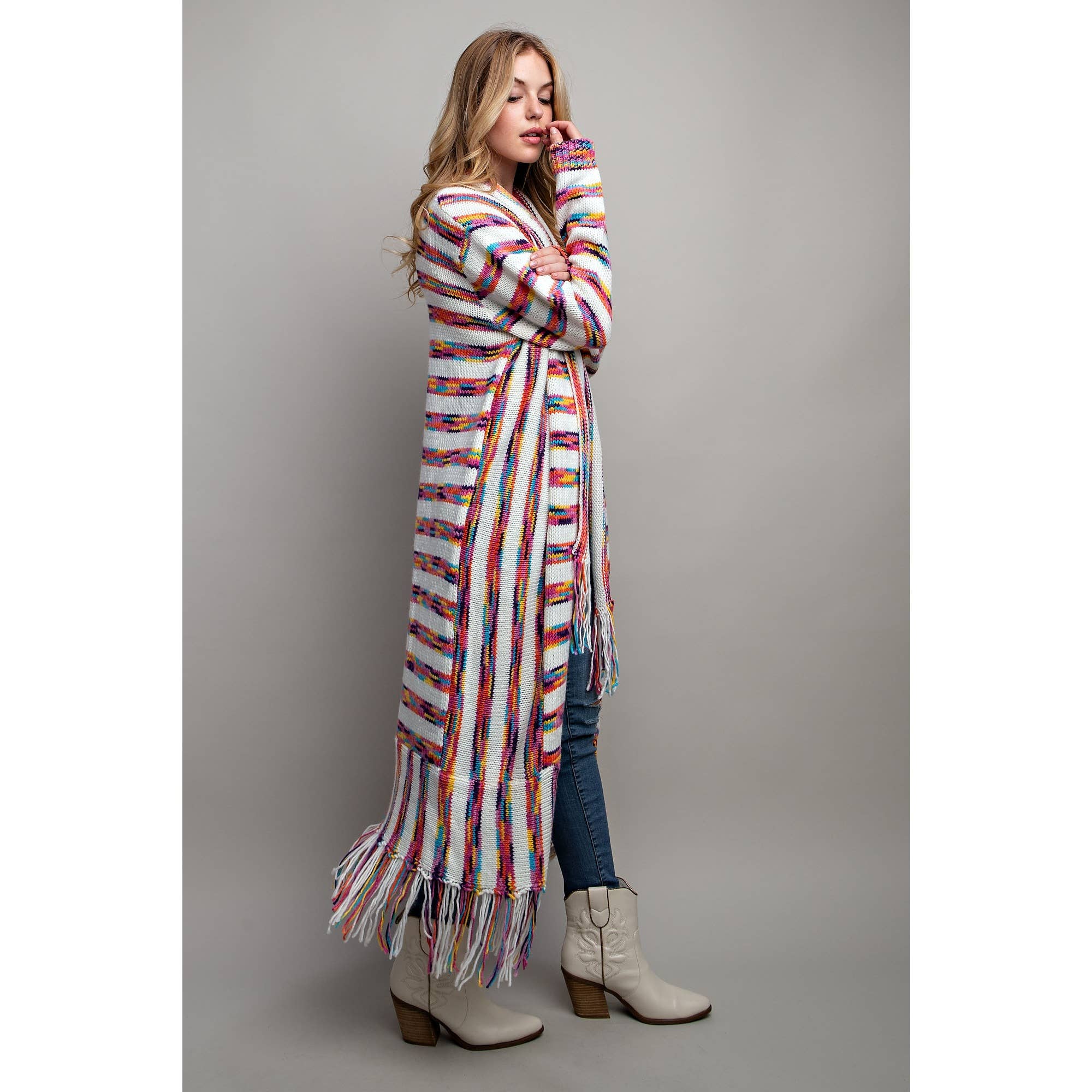 Regenboog MAX VEST MET REGENBOOGSTREPEN EN FRANJES voor groothandel op Faire6