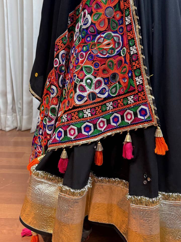 HATKE BRIDE - Wholesale Top & skirt set – Women's - Black Viscose Cotton Navratri Chaniya Choli For Indian Garba (9 Meters Flair) - Kutchi Patch Work, Thread Embroidery Work, Real Mirror Work5