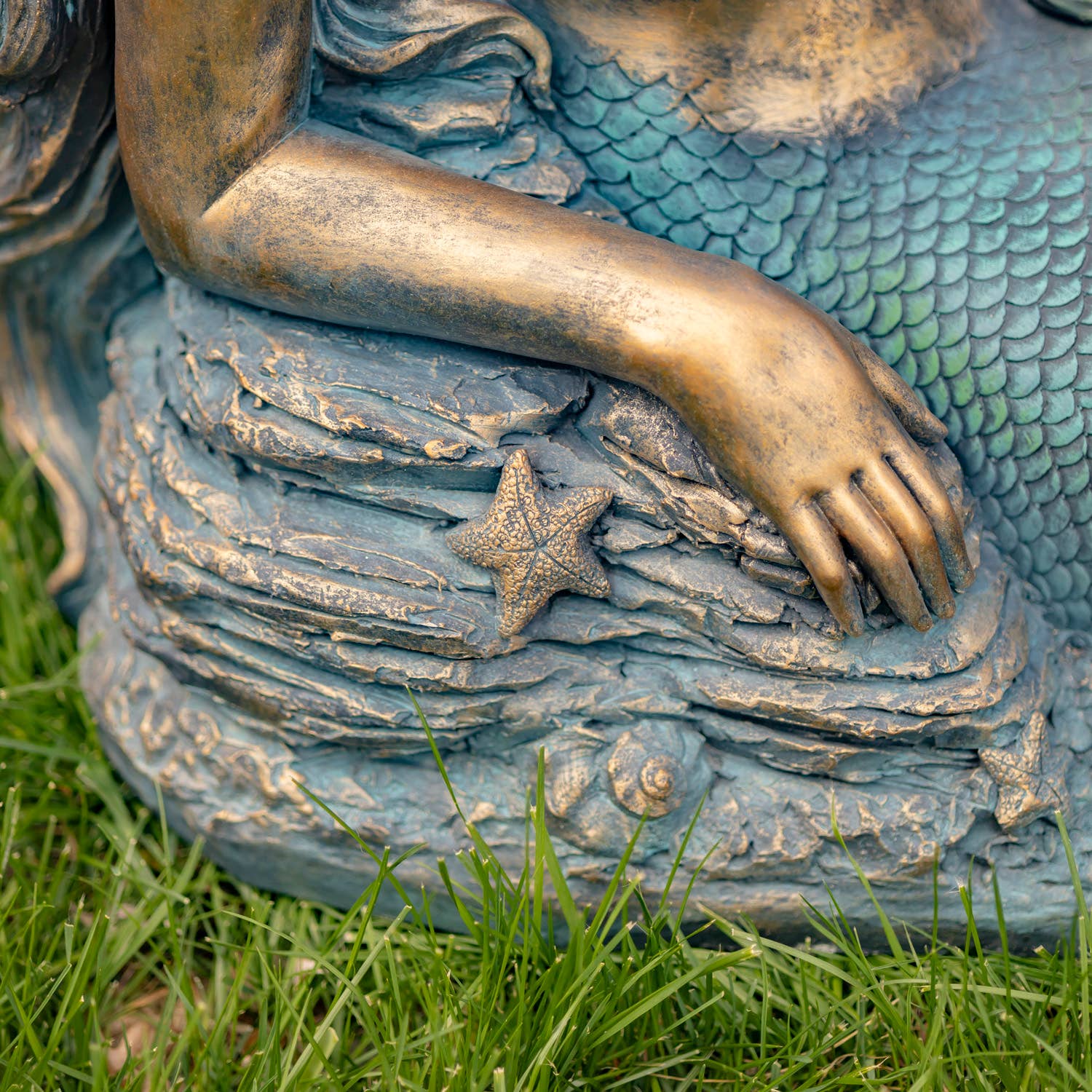 Zaer Ltd. International - Wholesale Outdoor Ornament/Decor - 36" Long Mermaid Reclining on Rock "Camree"9