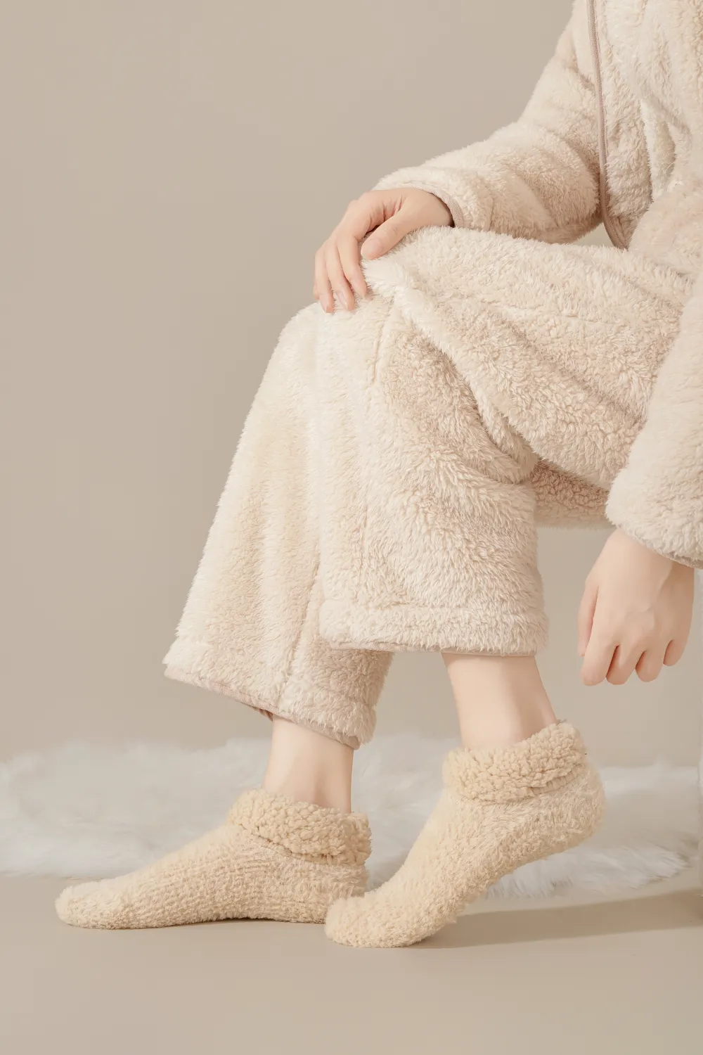 Marc JoJo - Venta al por mayor Calcetines para casa - Mujer - Calcetines de Felpa Súper Suaves – Invierno & Casa7