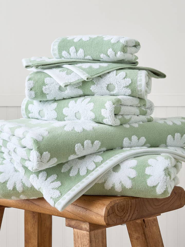Daisy Field 6-Piece Towel Set for wholesale by Caro Home