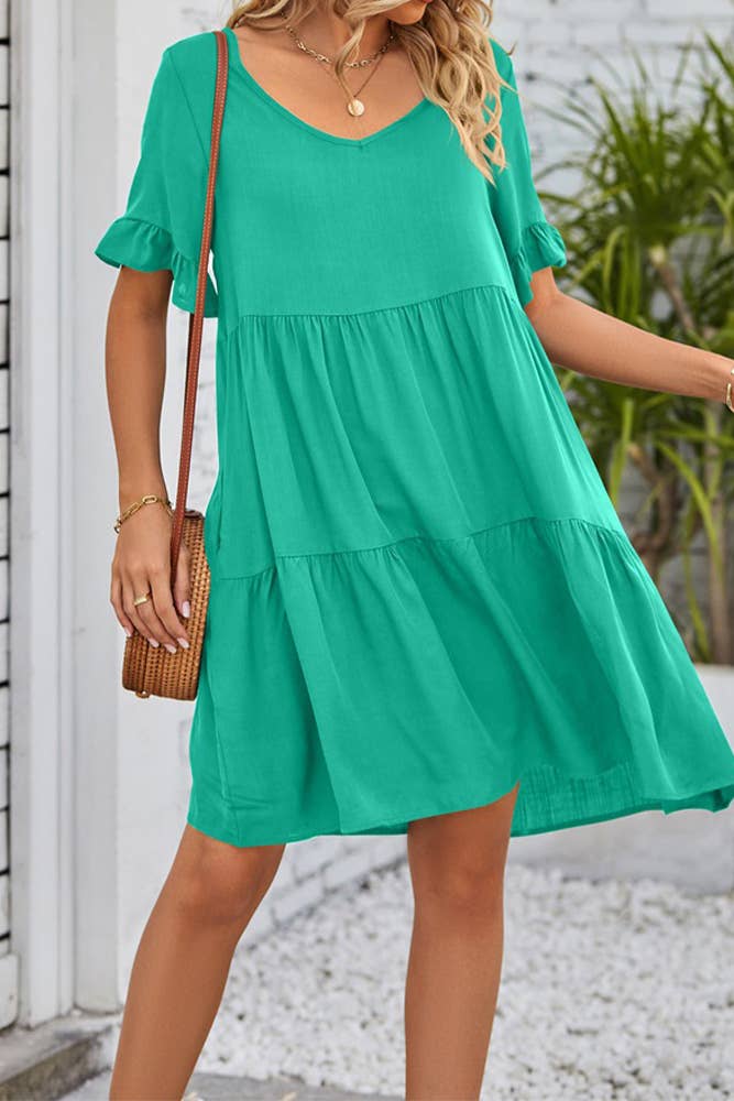 UNISHE - Vendita all'ingrosso Vestito - Donna - Abito A Balze Con Volant Con Scollo A V Semplice E Tasche MD03821