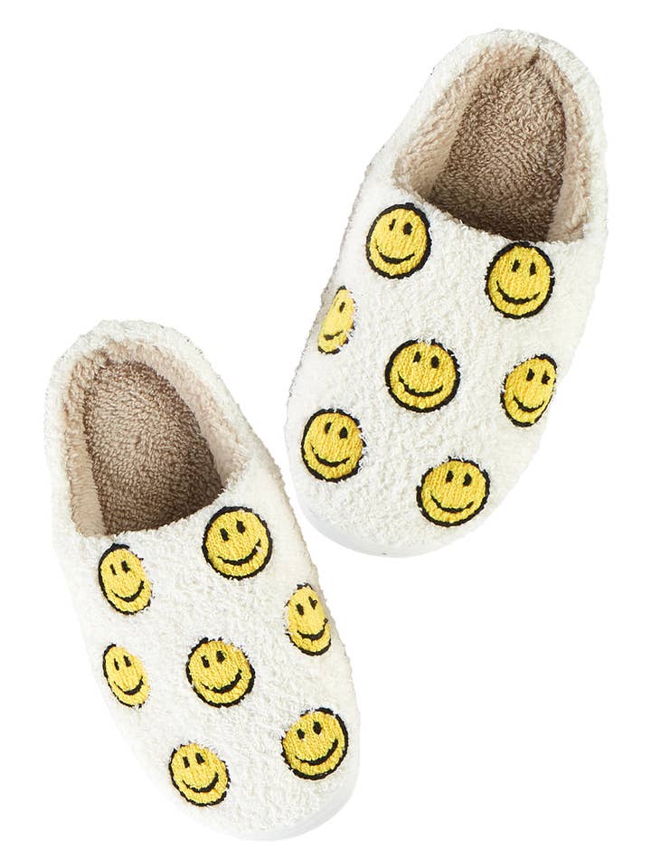 Cap Zone - Wholesale Slippers - Women's - Smiley Face Emoji All-Over Terry Fuzzy Fleece Slippers