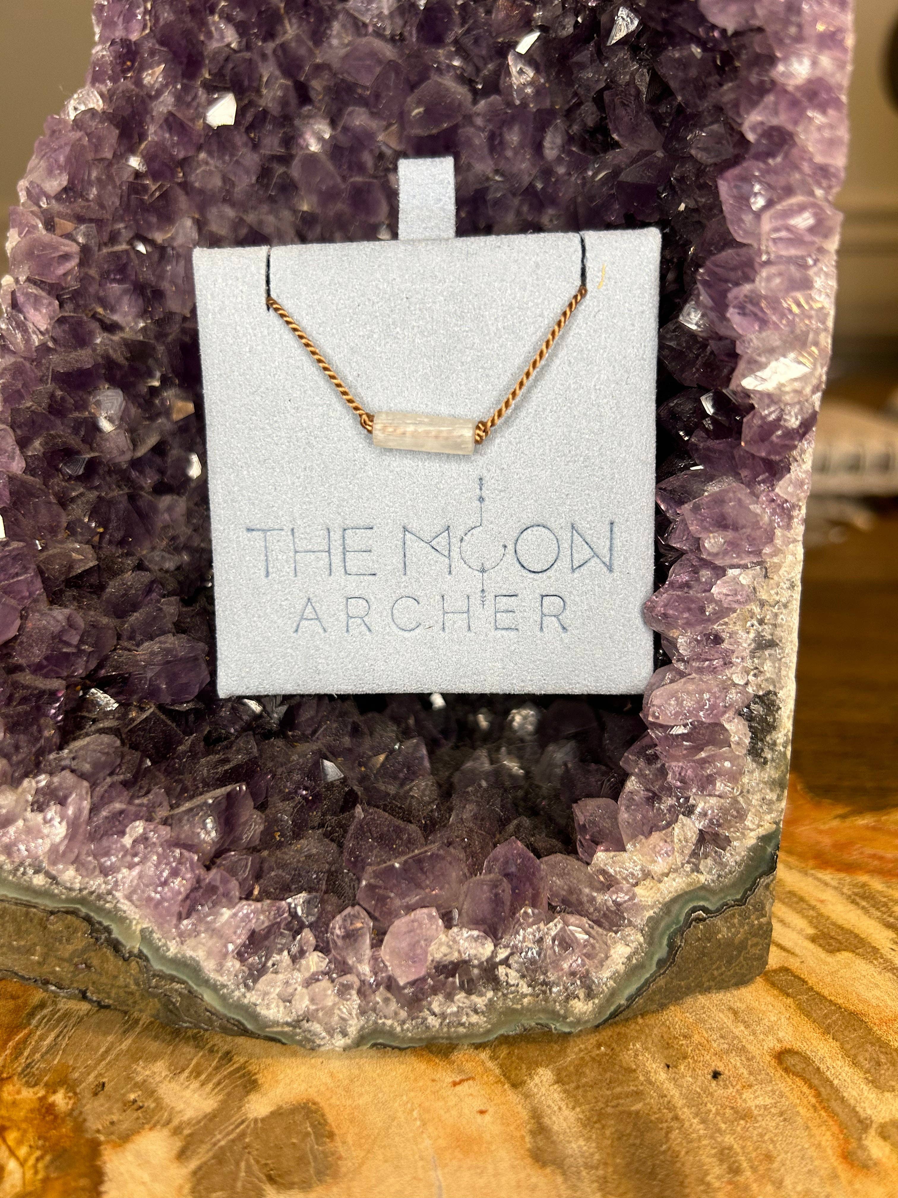 The Moon Archer – wholesale Choker/Krage – Minimalistisk Crystal Choker0