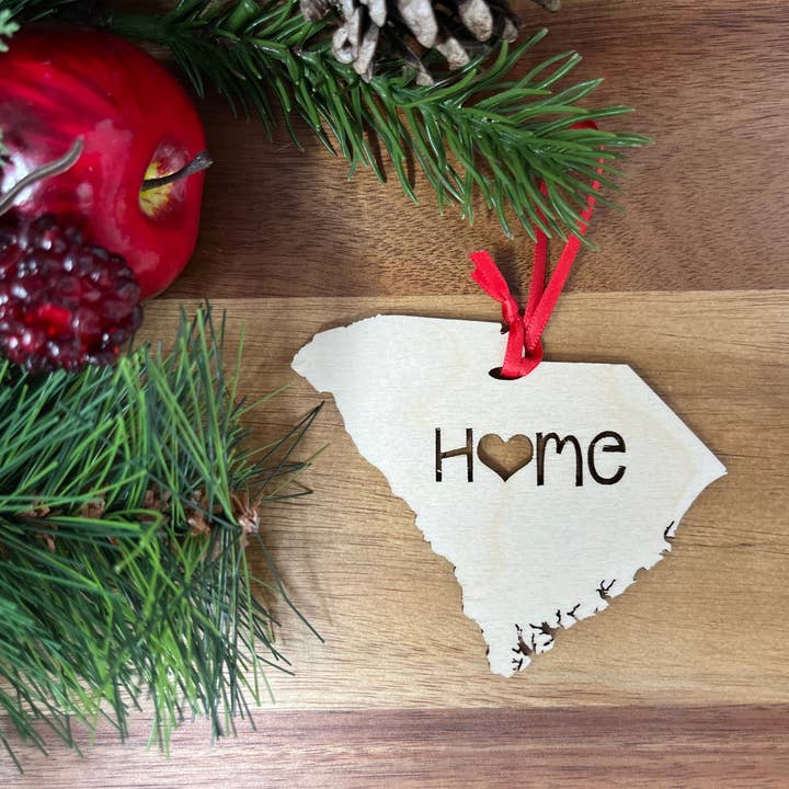 South Carolina State Wood Christmas Ornament for wholesale by Joseph's Workshop