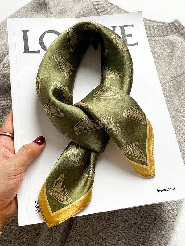 TINTA VERDE Pañuelo cuadrado de seda de morera verde tinta urbana de venta al por mayor en Faire