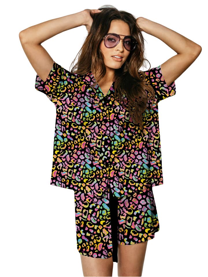 Silky Bright Animal (Sleeve w/ Shorts) for wholesale by Sunshine Society