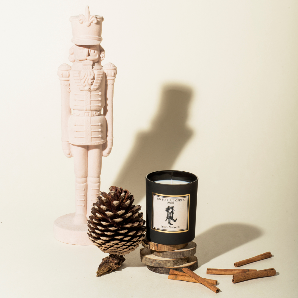 Un Soir A L'Opéra - Wholesale - Wholesale Novelty Candle - Scented Candle 180 g - Nutcracker3