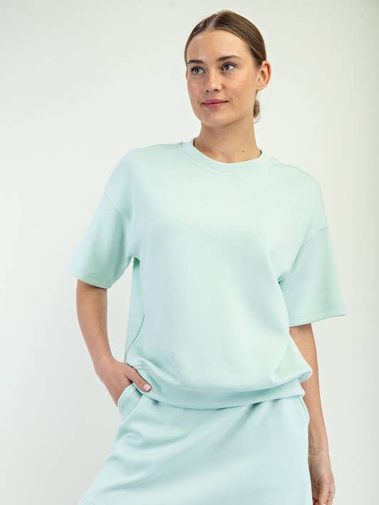 T260037 HAUT SCUBA BASIQUE À MANCHES COURTES EN MODAL pour la vente par Sunday Morning