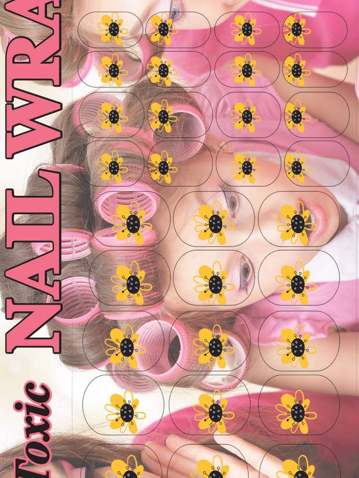 Nail Wrap peint à la main motif tournesol pour la vente par Mom & Me Manis